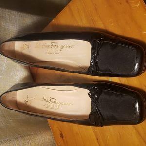 Salvatore Ferragamo women's black shoes - size 8.5